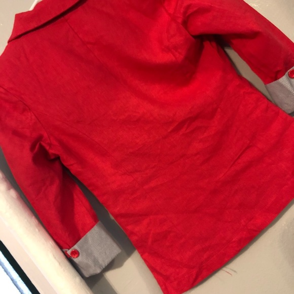 Red blazer - Picture 4 of 6